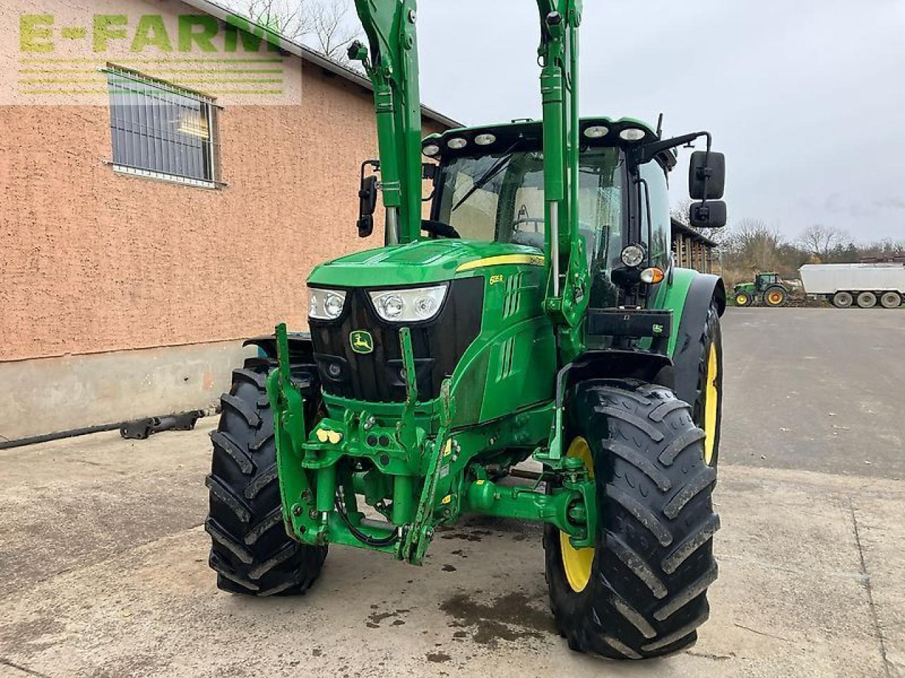 John Deere 6135r + fl 643r - Tracteur agricole: photos 3 John Deere 6135r + fl 643r - Tracteur agricole: photos 3