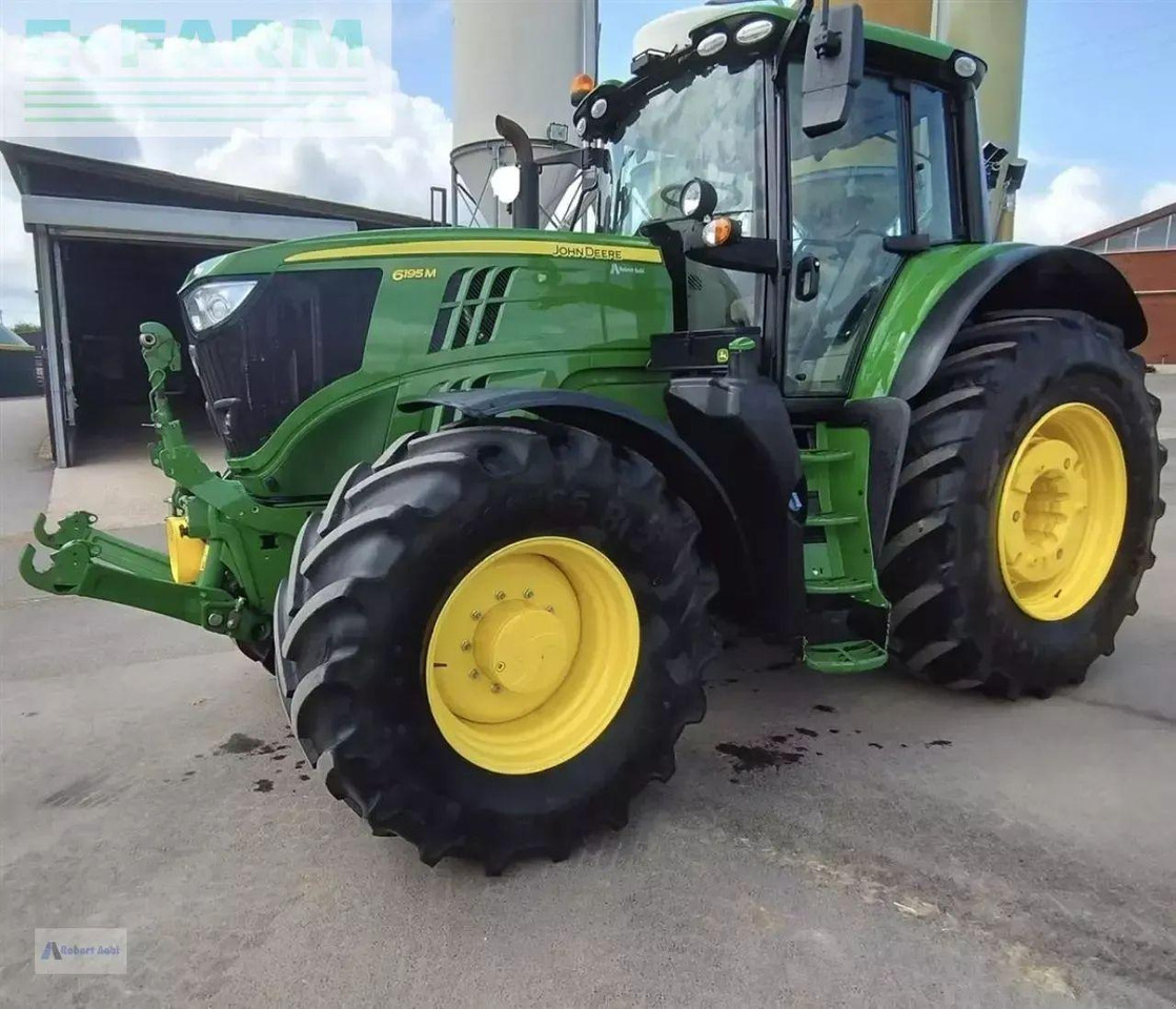 John Deere 6195m - Tracteur agricole: photos 1 John Deere 6195m - Tracteur agricole: photos 1
