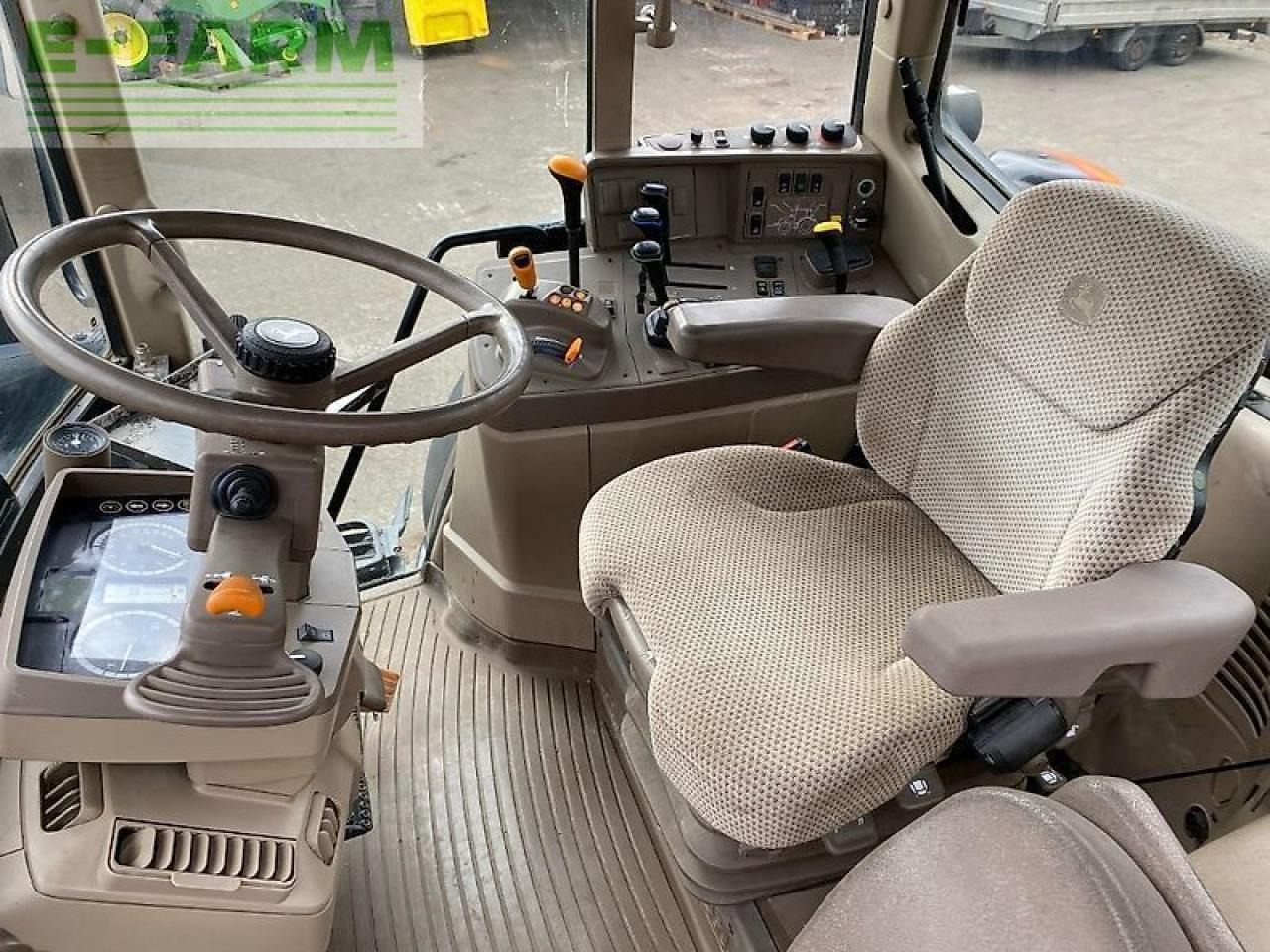 Tracteur agricole John Deere 6195m: photos 11