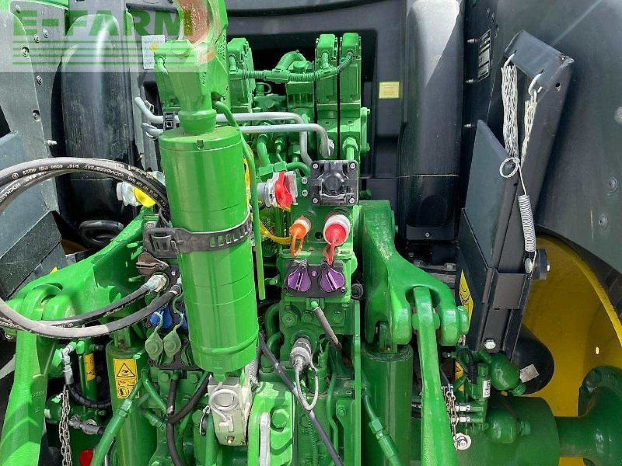 Tracteur agricole John Deere 6195r: photos 17