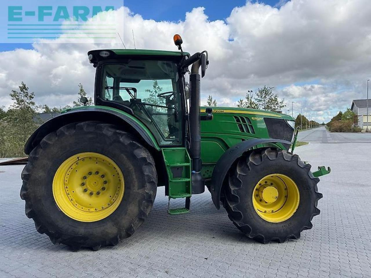 Tracteur agricole John Deere 6210: photos 11