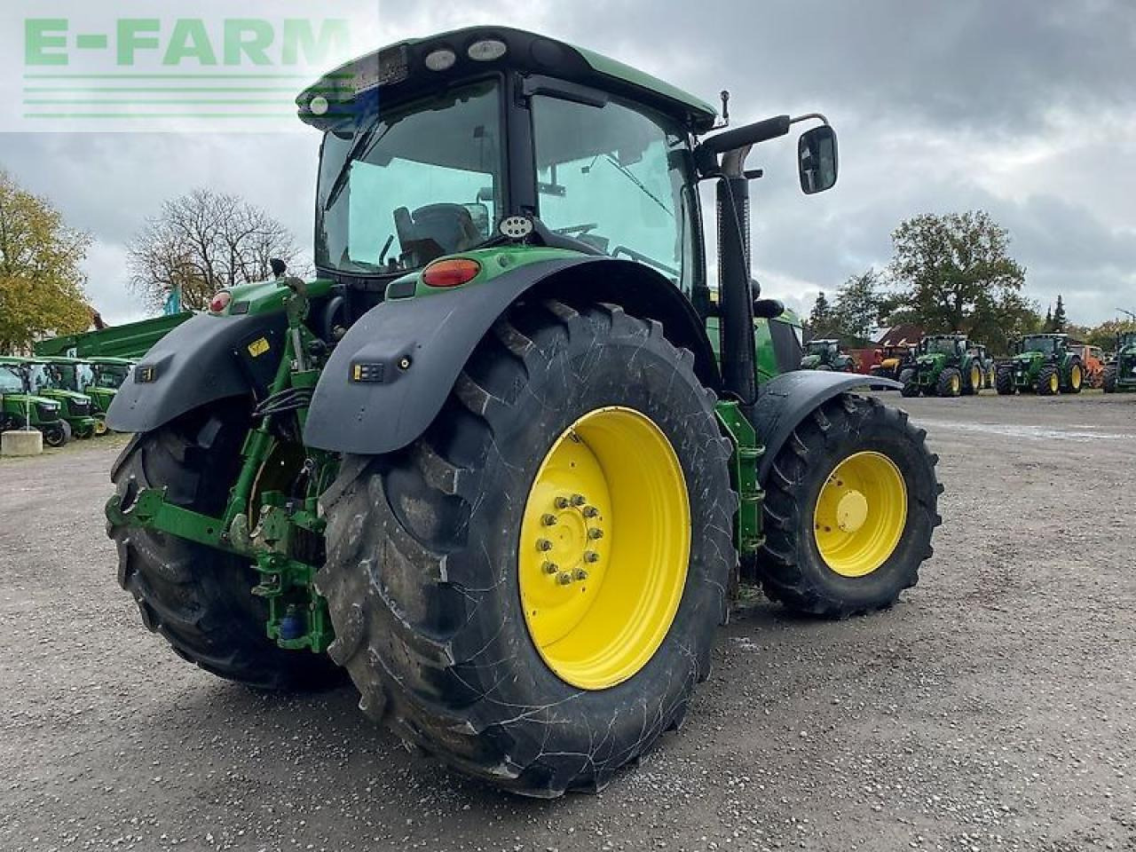 John Deere 6210r - Tracteur agricole: photos 3 John Deere 6210r - Tracteur agricole: photos 3