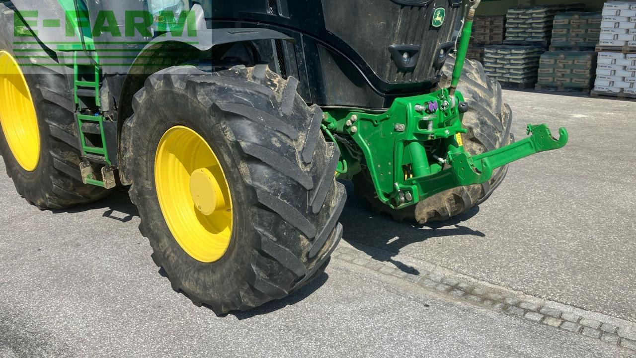 Tracteur agricole John Deere 6250R: photos 18