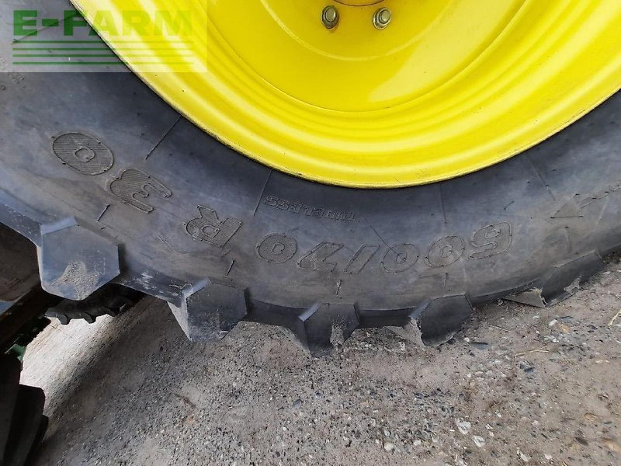 Tracteur agricole John Deere 6250r: photos 16