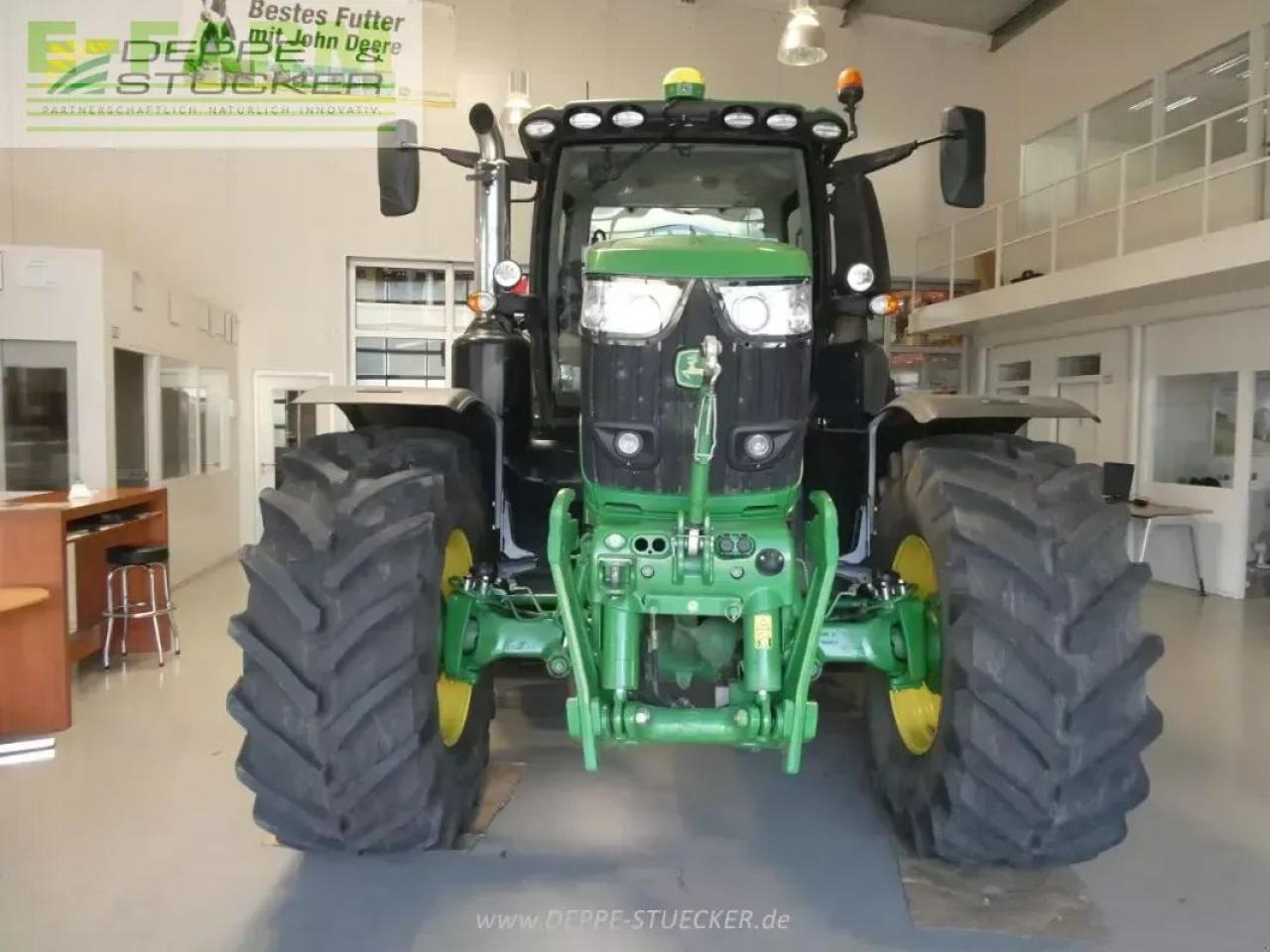 John Deere 6250r - Tracteur agricole: photos 2 John Deere 6250r - Tracteur agricole: photos 2