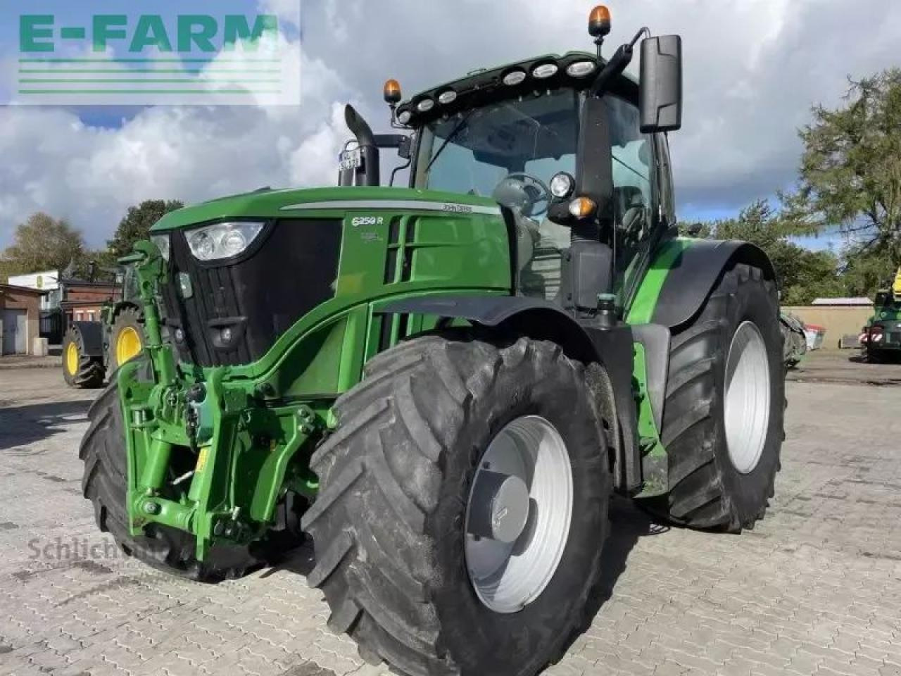 John Deere 6250r - Tracteur agricole: photos 1 John Deere 6250r - Tracteur agricole: photos 1