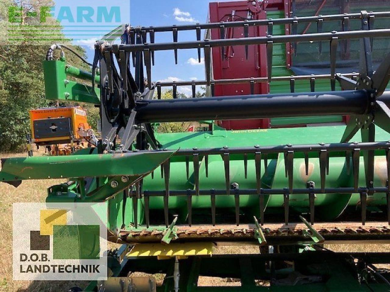 John Deere 640x mit schneidwerkswagen schneidwerk - Accessoire aux ensileuses: photos 3 John Deere 640x mit schneidwerkswagen schneidwerk - Accessoire aux ensileuses: photos 3