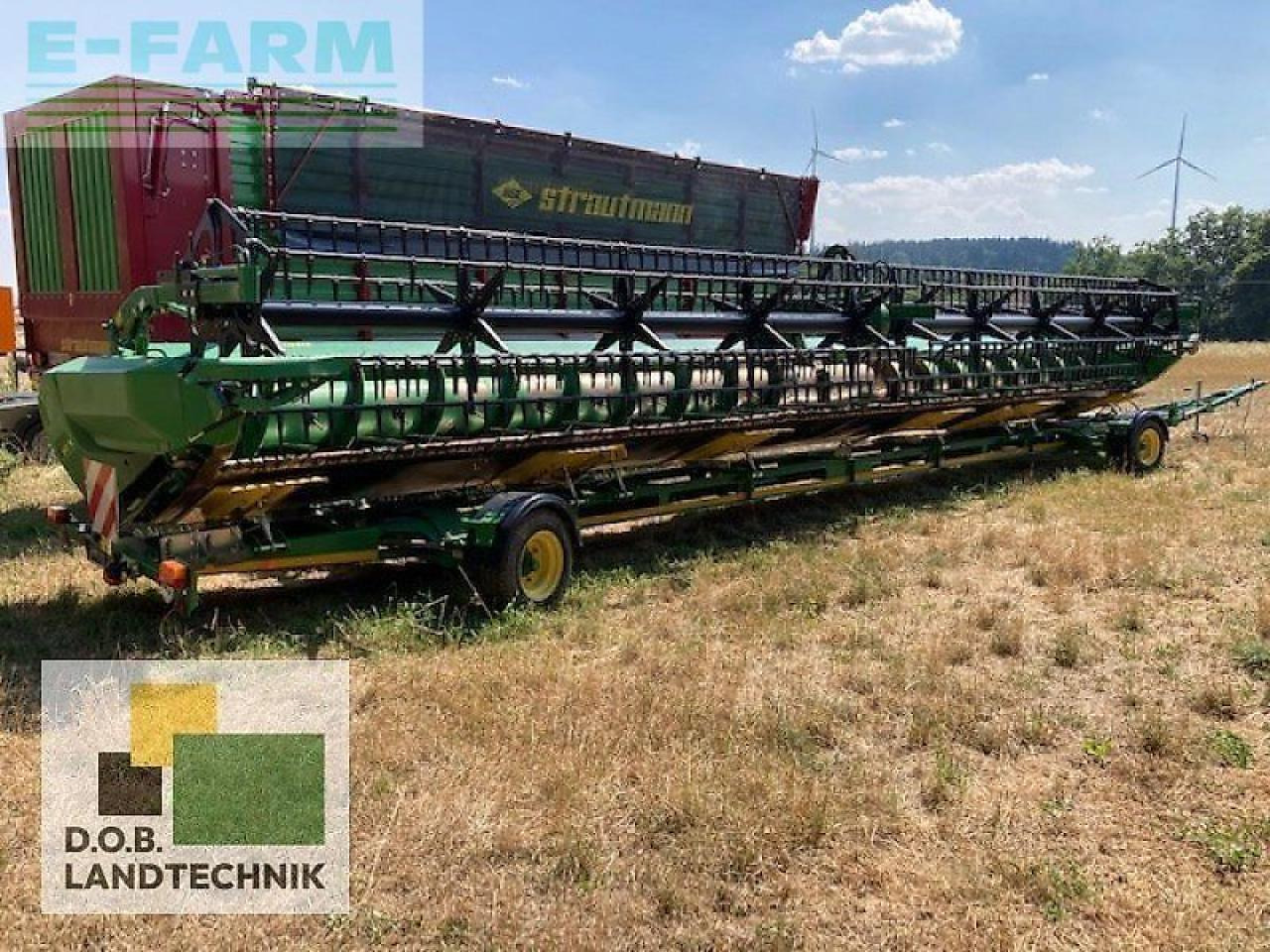 John Deere 640x mit schneidwerkswagen schneidwerk - Accessoire aux ensileuses: photos 2 John Deere 640x mit schneidwerkswagen schneidwerk - Accessoire aux ensileuses: photos 2