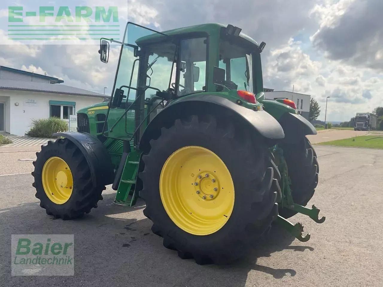 John Deere 6630 premium - Tracteur agricole: photos 4 John Deere 6630 premium - Tracteur agricole: photos 4