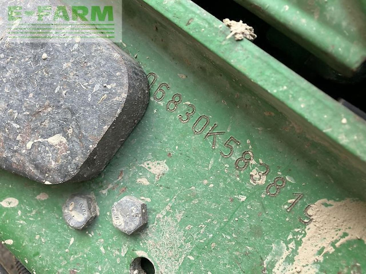 John Deere 6830 premium *auto quad* - Tracteur agricole: photos 5 John Deere 6830 premium *auto quad* - Tracteur agricole: photos 5