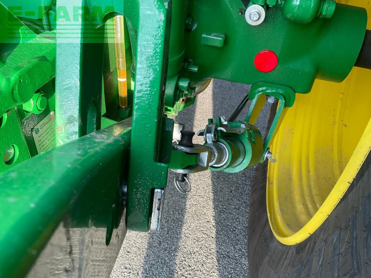 Tracteur agricole John Deere 6R 215: photos 37
