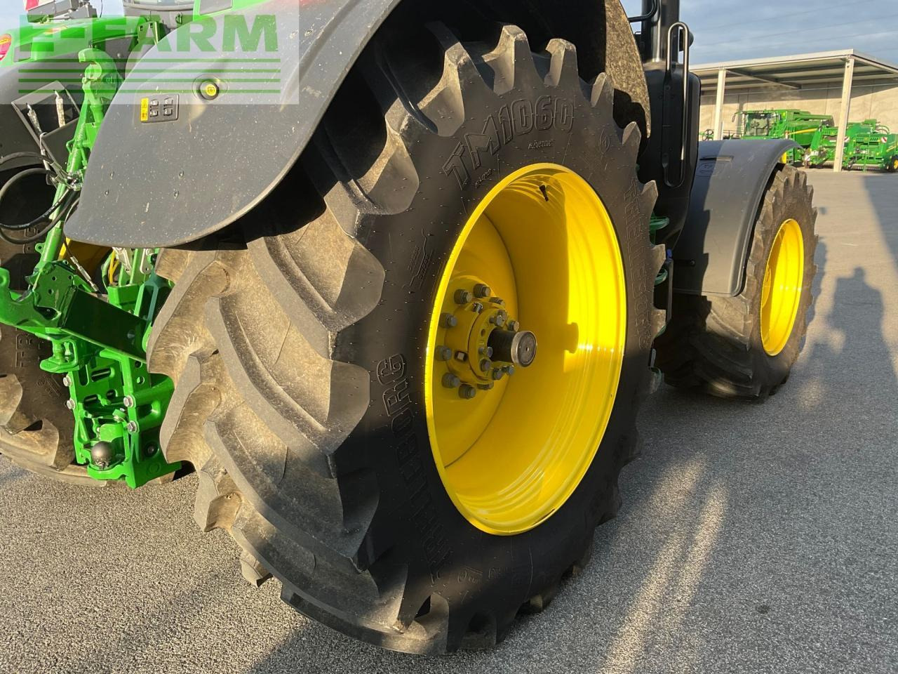 Tracteur agricole John Deere 6R 215: photos 23