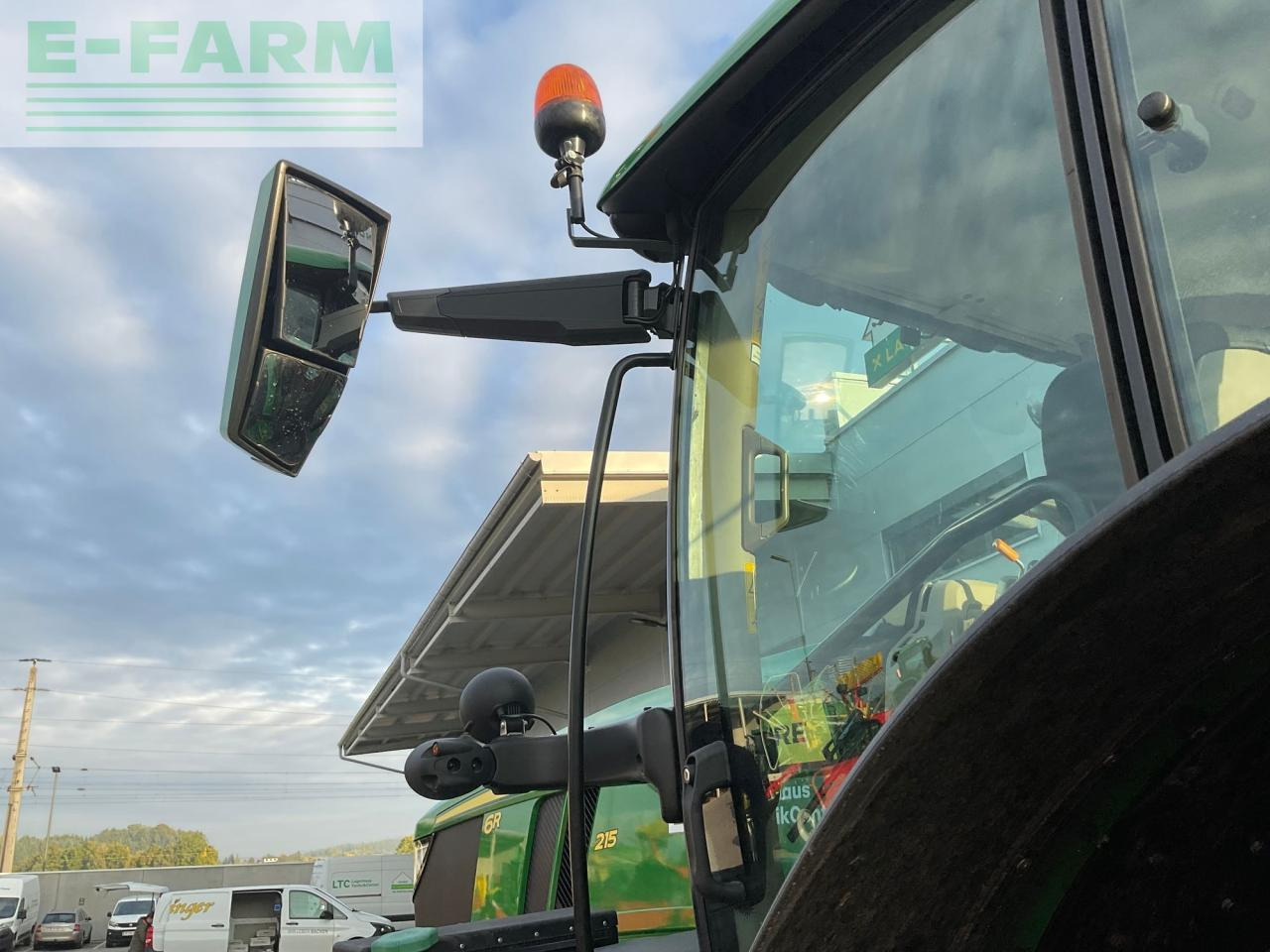 Tracteur agricole John Deere 6R 215: photos 36