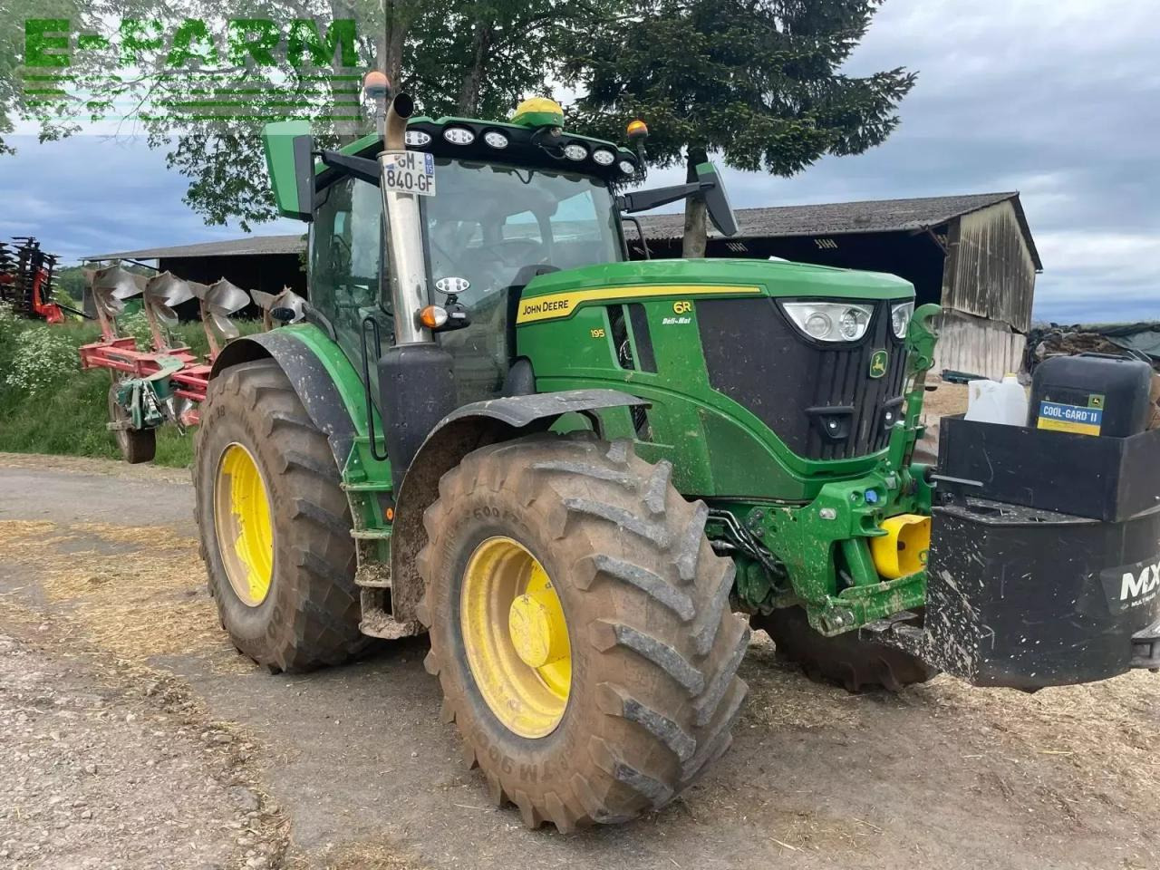 John Deere 6r 195 autopower - Tracteur agricole: photos 2 John Deere 6r 195 autopower - Tracteur agricole: photos 2