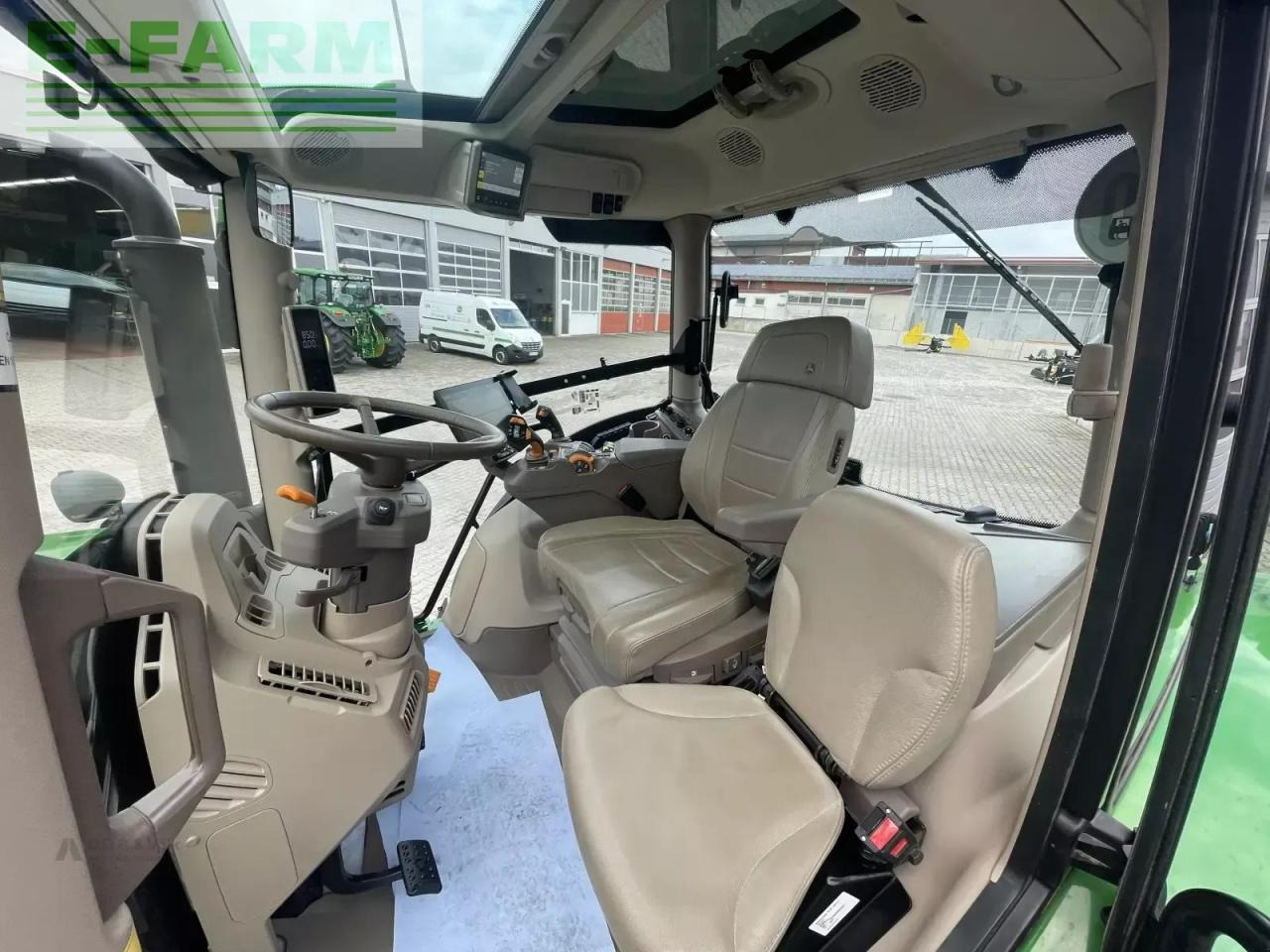 Tracteur agricole John Deere 6r185: photos 13