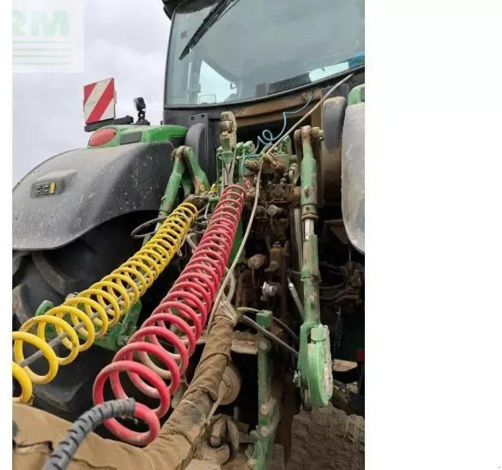 Tracteur agricole John Deere 6r250: photos 7 Tracteur agricole John Deere 6r250: photos 7