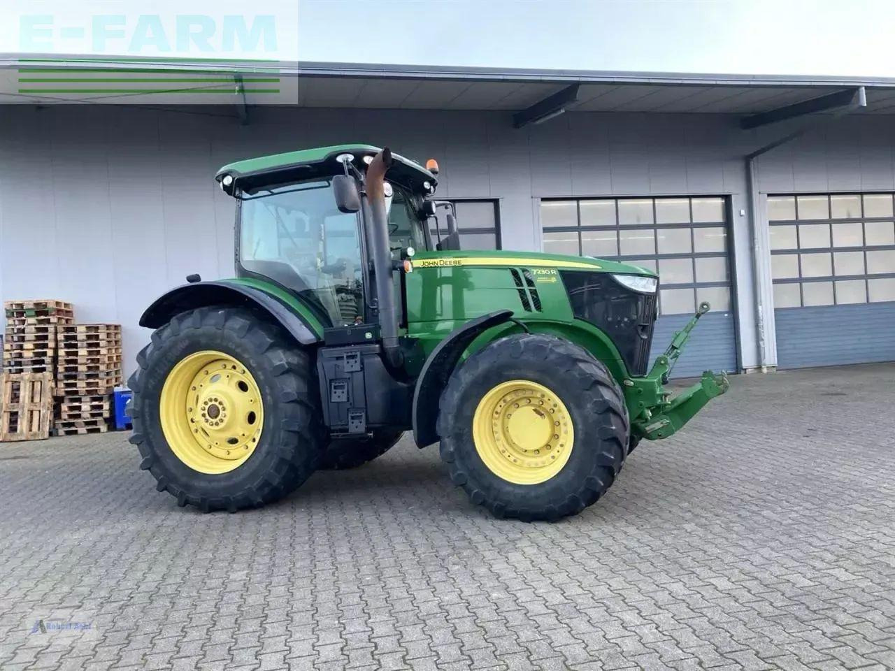 John Deere 7230r - Tracteur agricole: photos 1 John Deere 7230r - Tracteur agricole: photos 1