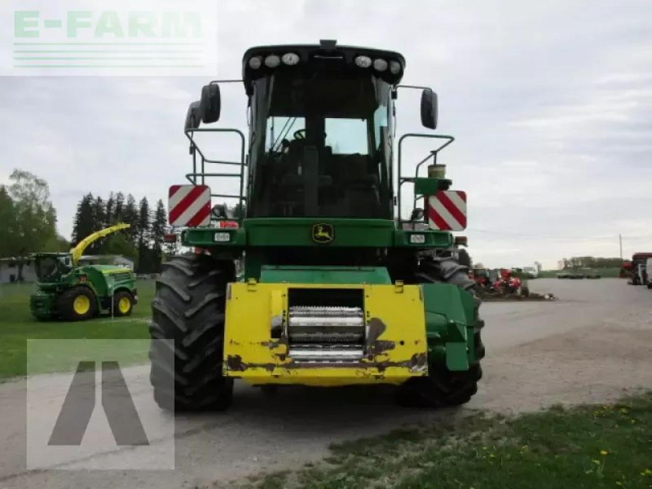 John Deere 7350i - Ensileuse: photos 4 John Deere 7350i - Ensileuse: photos 4