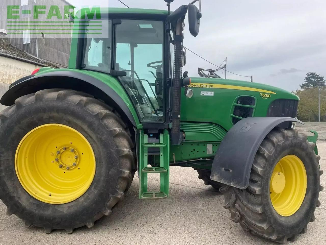 John Deere 7530premium - Tracteur agricole: photos 5 John Deere 7530premium - Tracteur agricole: photos 5