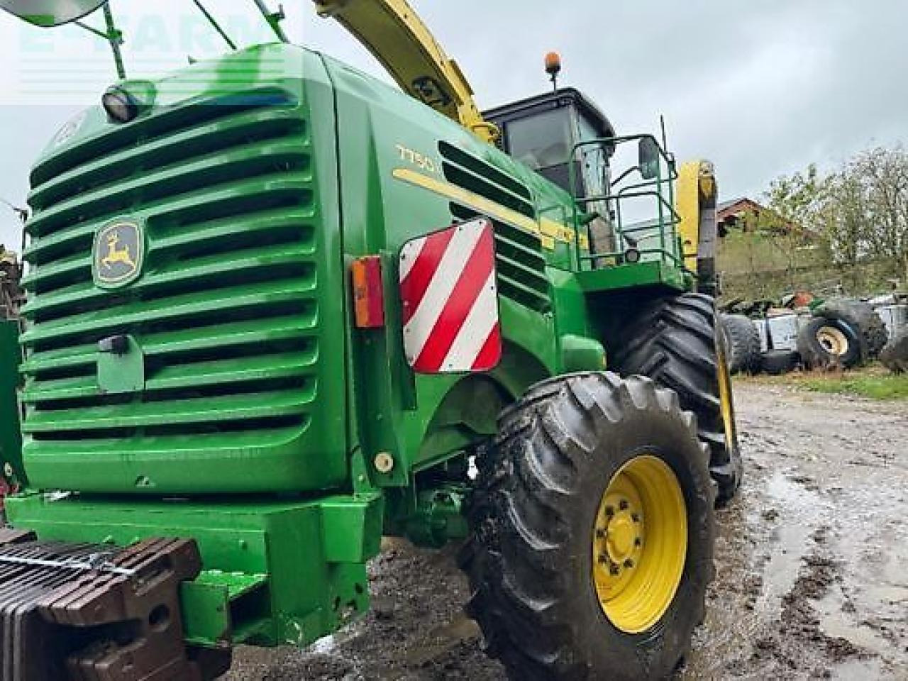 John Deere 7750 i - Ensileuse: photos 4 John Deere 7750 i - Ensileuse: photos 4