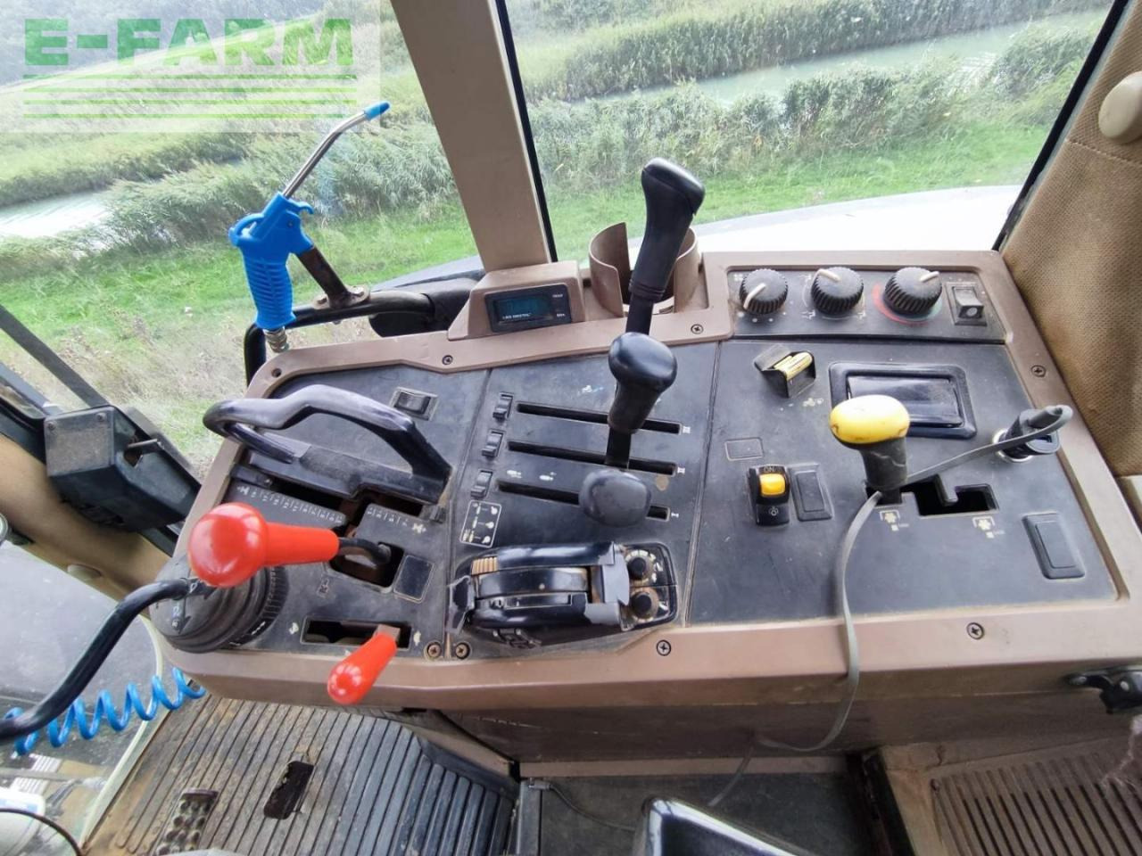 John Deere 7810 - Tracteur agricole: photos 2 John Deere 7810 - Tracteur agricole: photos 2