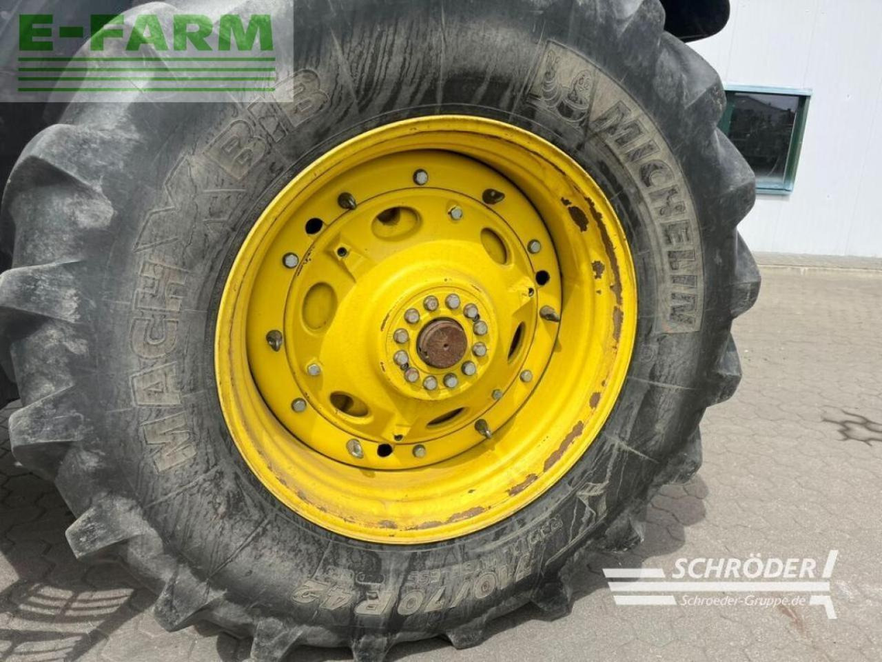 John Deere 8335 r autopower + zwillingsbereifung - Tracteur agricole: photos 5 John Deere 8335 r autopower + zwillingsbereifung - Tracteur agricole: photos 5