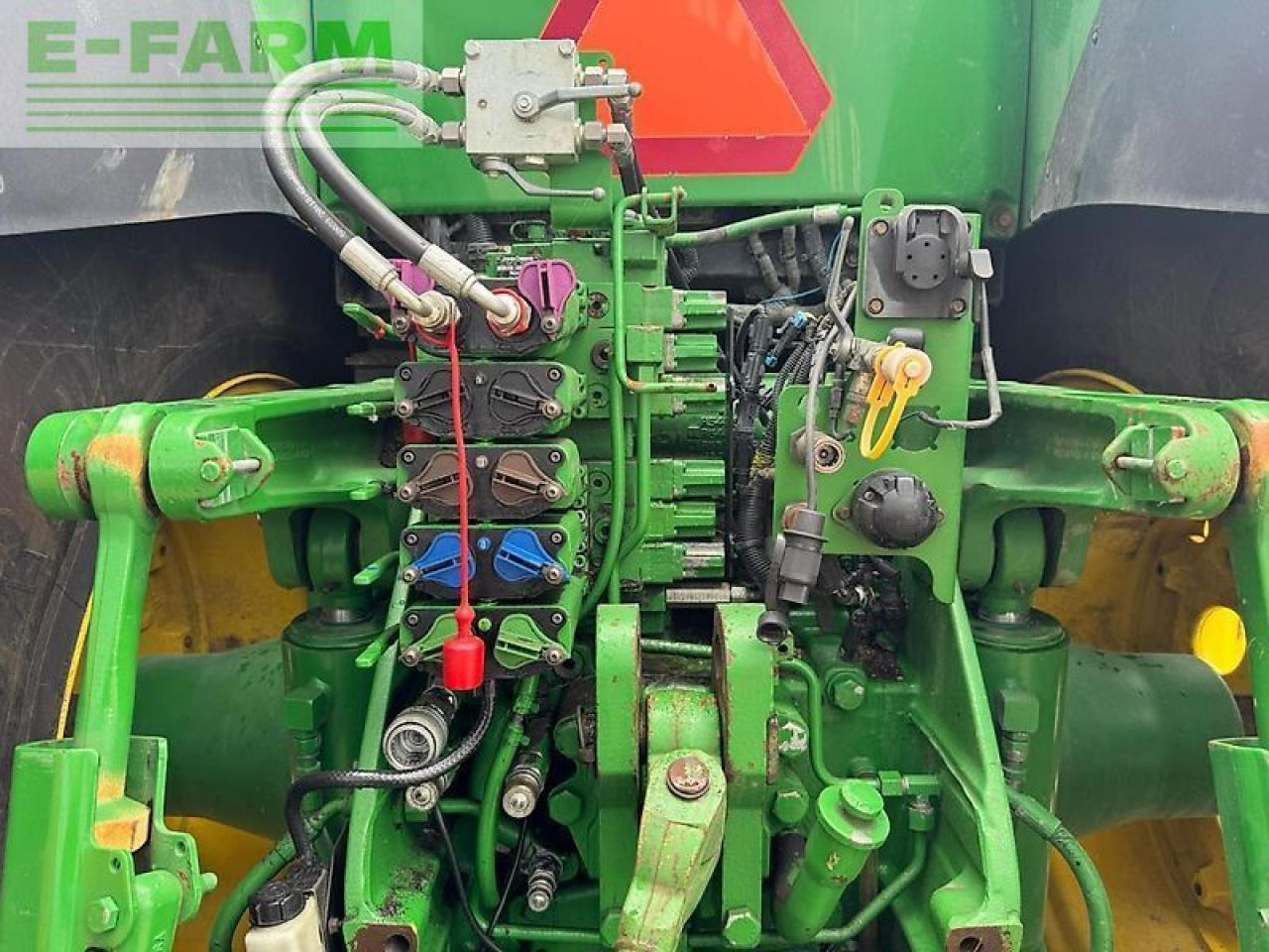 Tracteur agricole John Deere 8370r: photos 13