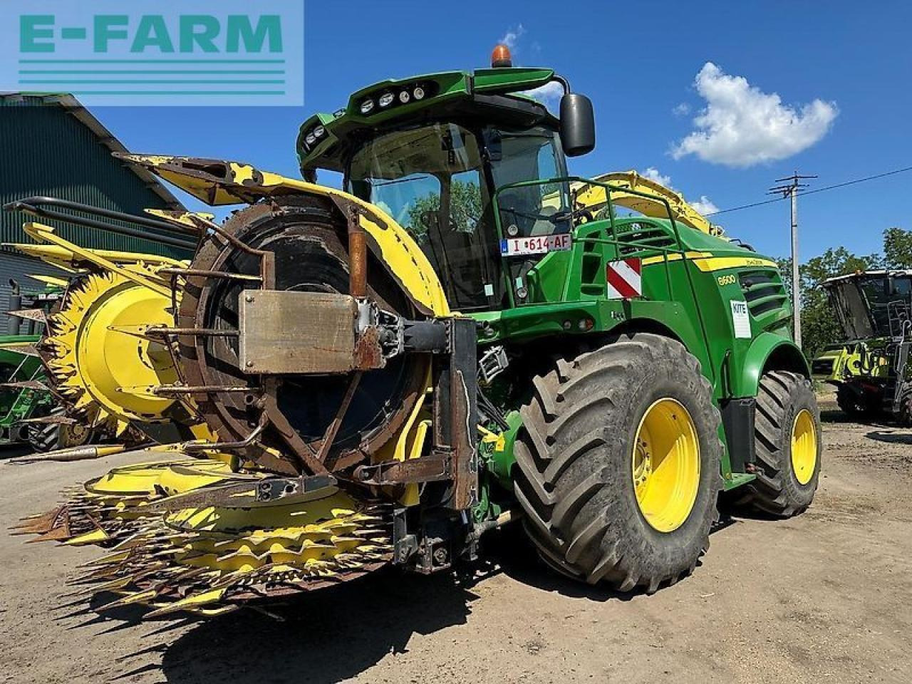 John Deere 8600 - Moissonneuse-batteuse: photos 1 John Deere 8600 - Moissonneuse-batteuse: photos 1