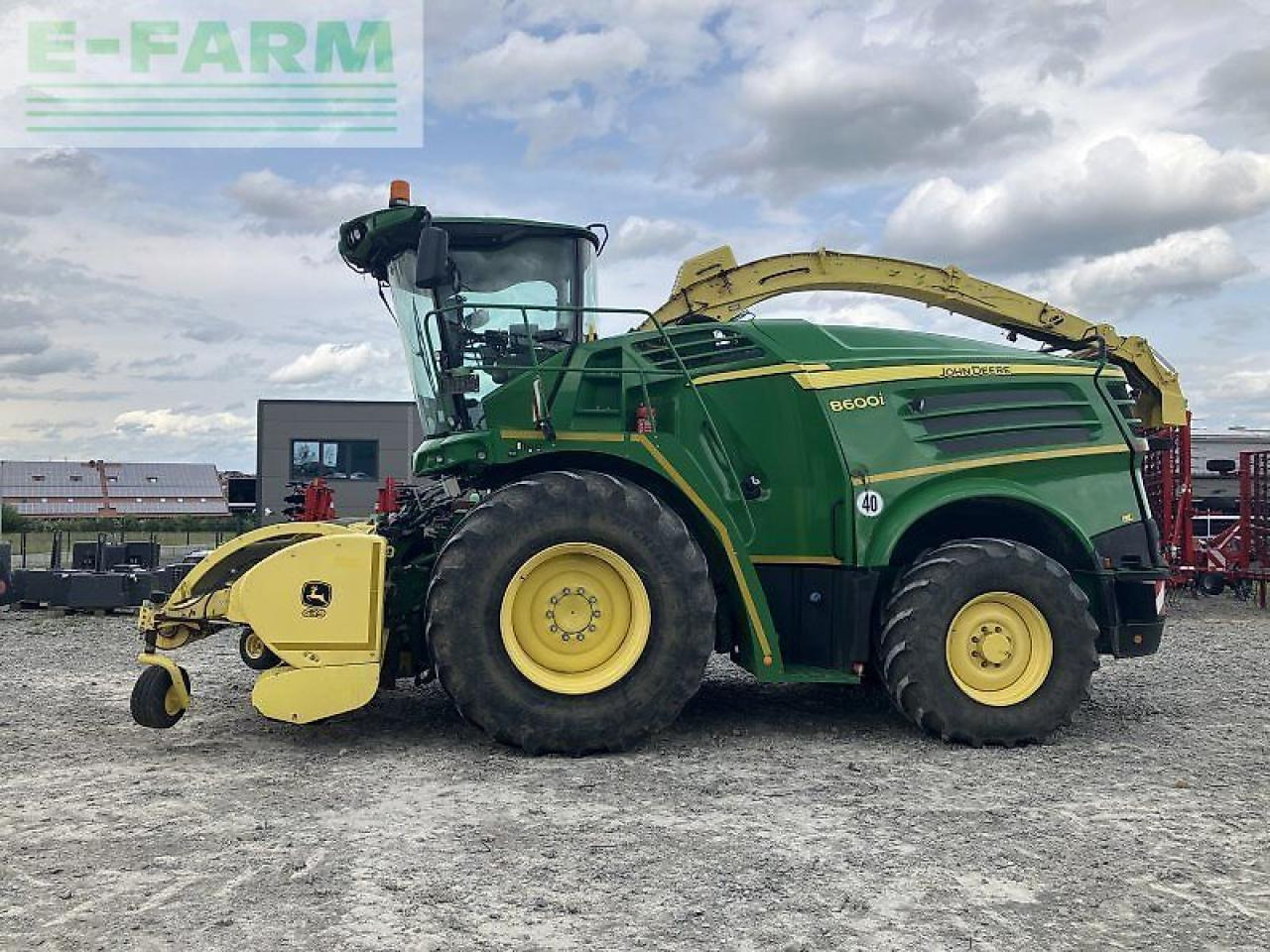 John Deere 8600i - Ensileuse: photos 2 John Deere 8600i - Ensileuse: photos 2