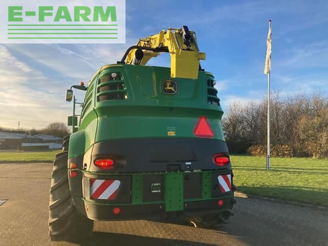 John Deere 8600i - Ensileuse: photos 4 John Deere 8600i - Ensileuse: photos 4