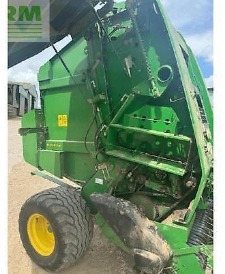 John Deere 864 - Presse à balles cubiques: photos 3 John Deere 864 - Presse à balles cubiques: photos 3