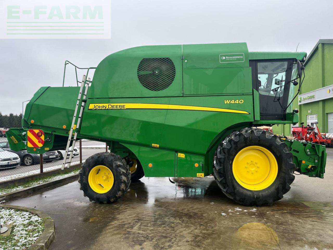 John Deere W440 - Moissonneuse-batteuse: photos 4 John Deere W440 - Moissonneuse-batteuse: photos 4