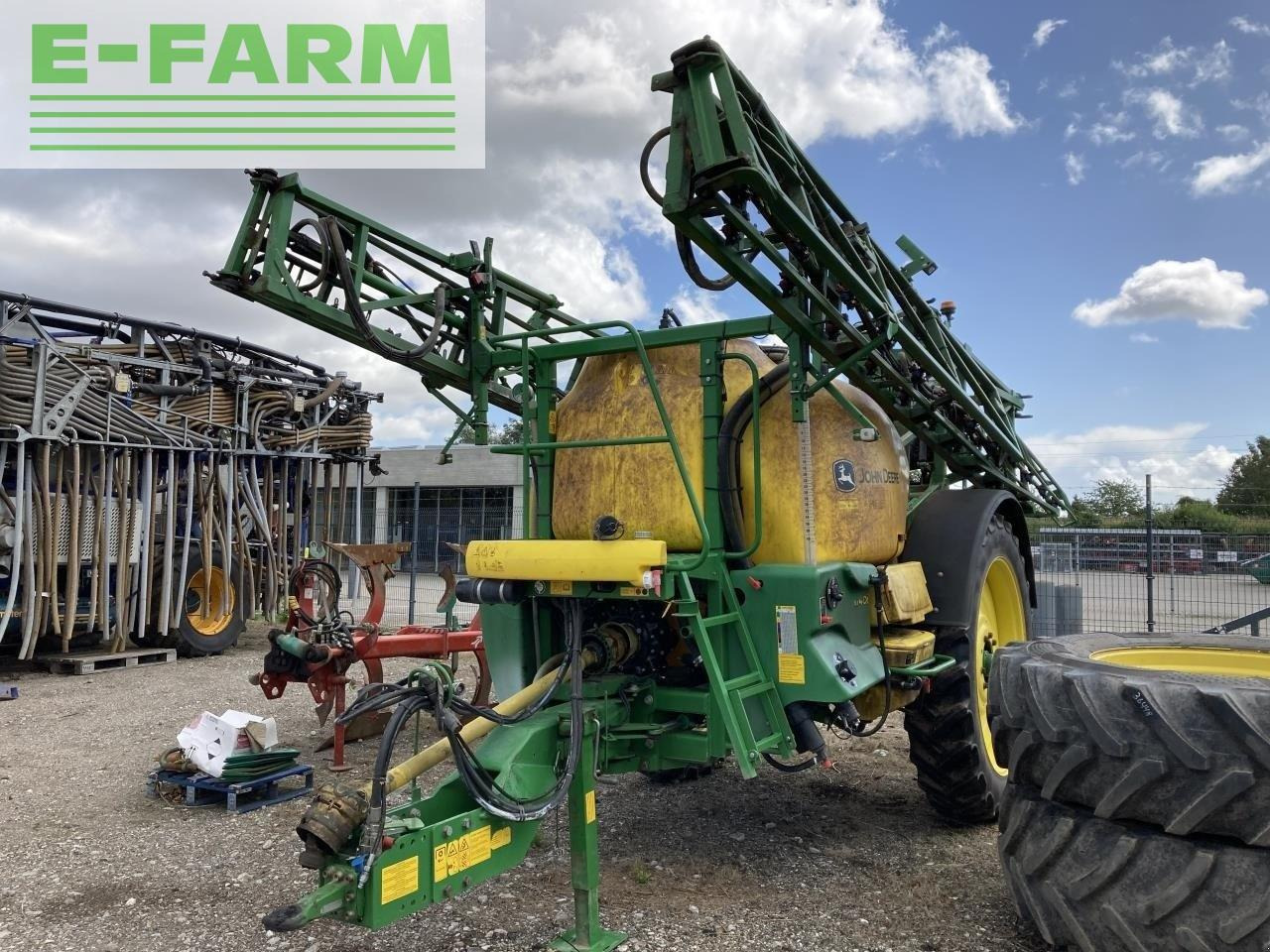 John Deere m740i - Pulvérisateur traîné: photos 2 John Deere m740i - Pulvérisateur traîné: photos 2