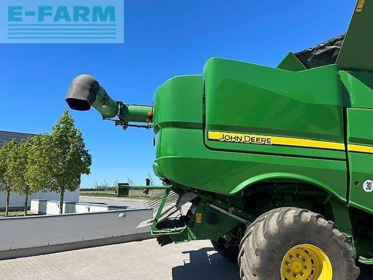 John Deere s690 - Moissonneuse-batteuse: photos 4 John Deere s690 - Moissonneuse-batteuse: photos 4
