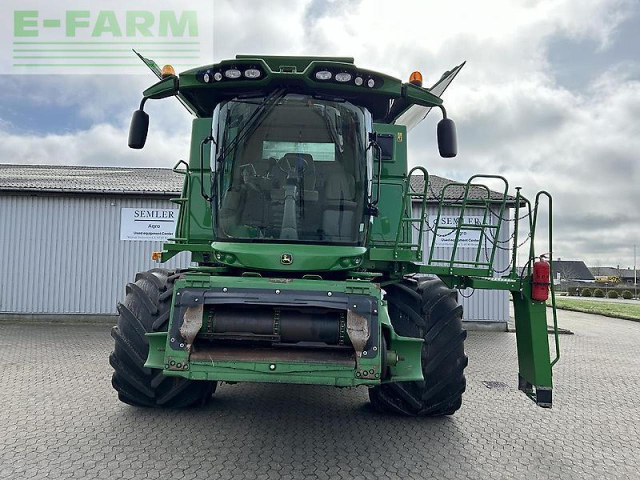 John Deere s690 - Moissonneuse-batteuse: photos 2 John Deere s690 - Moissonneuse-batteuse: photos 2