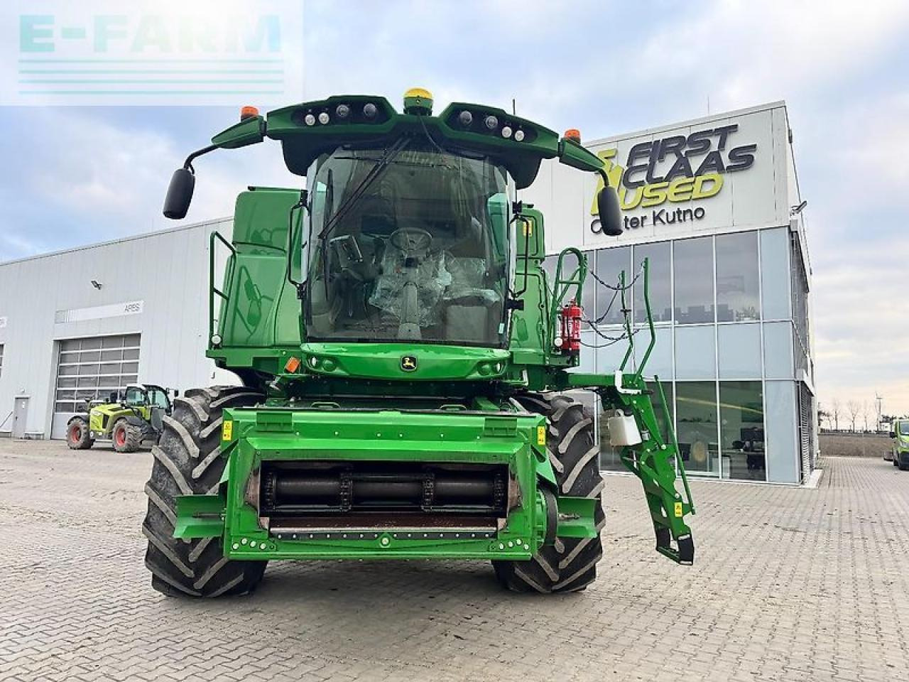 John Deere t670i - Moissonneuse-batteuse: photos 2 John Deere t670i - Moissonneuse-batteuse: photos 2