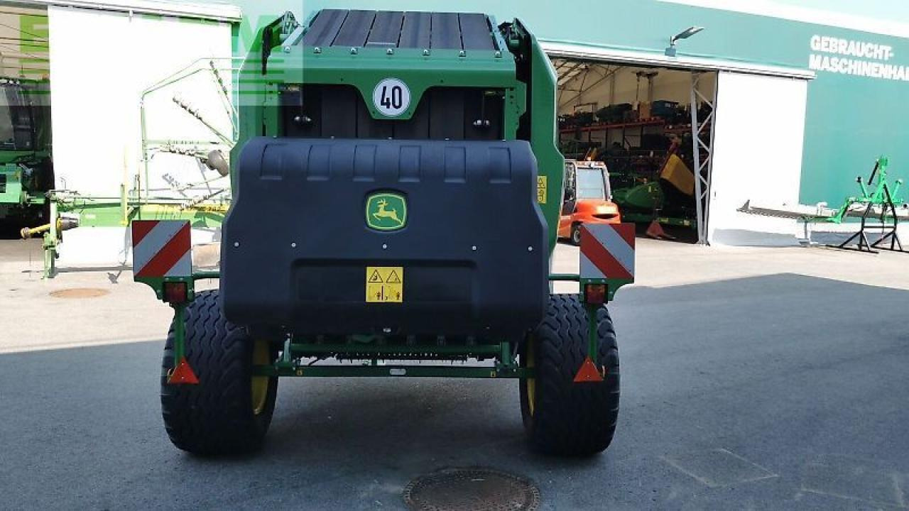 Presse à balles cubiques John Deere v 451 m hc25: photos 7