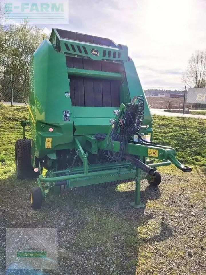 John Deere v461m - Presse à balles cubiques: photos 3 John Deere v461m - Presse à balles cubiques: photos 3