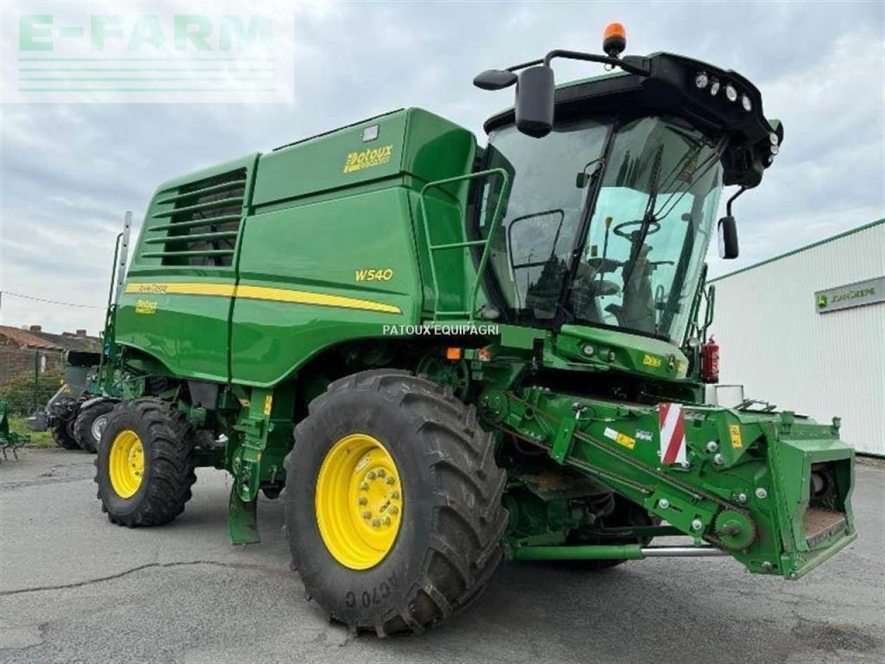 John Deere w540 - Moissonneuse-batteuse: photos 3 John Deere w540 - Moissonneuse-batteuse: photos 3