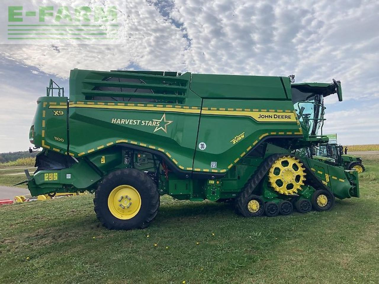 John Deere x9 1100 - Moissonneuse-batteuse: photos 2 John Deere x9 1100 - Moissonneuse-batteuse: photos 2