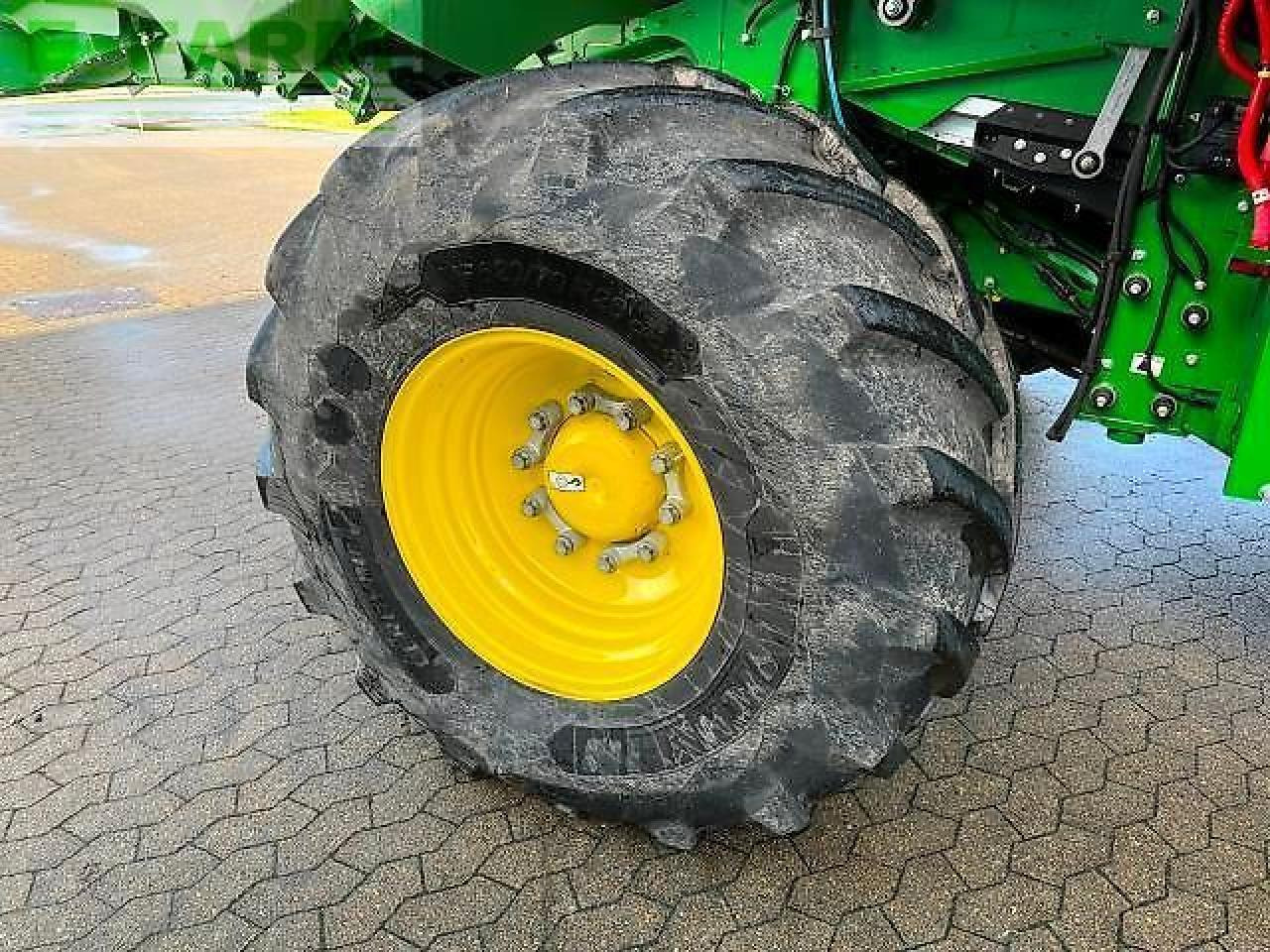 John Deere x9-1100 - Moissonneuse-batteuse: photos 4 John Deere x9-1100 - Moissonneuse-batteuse: photos 4