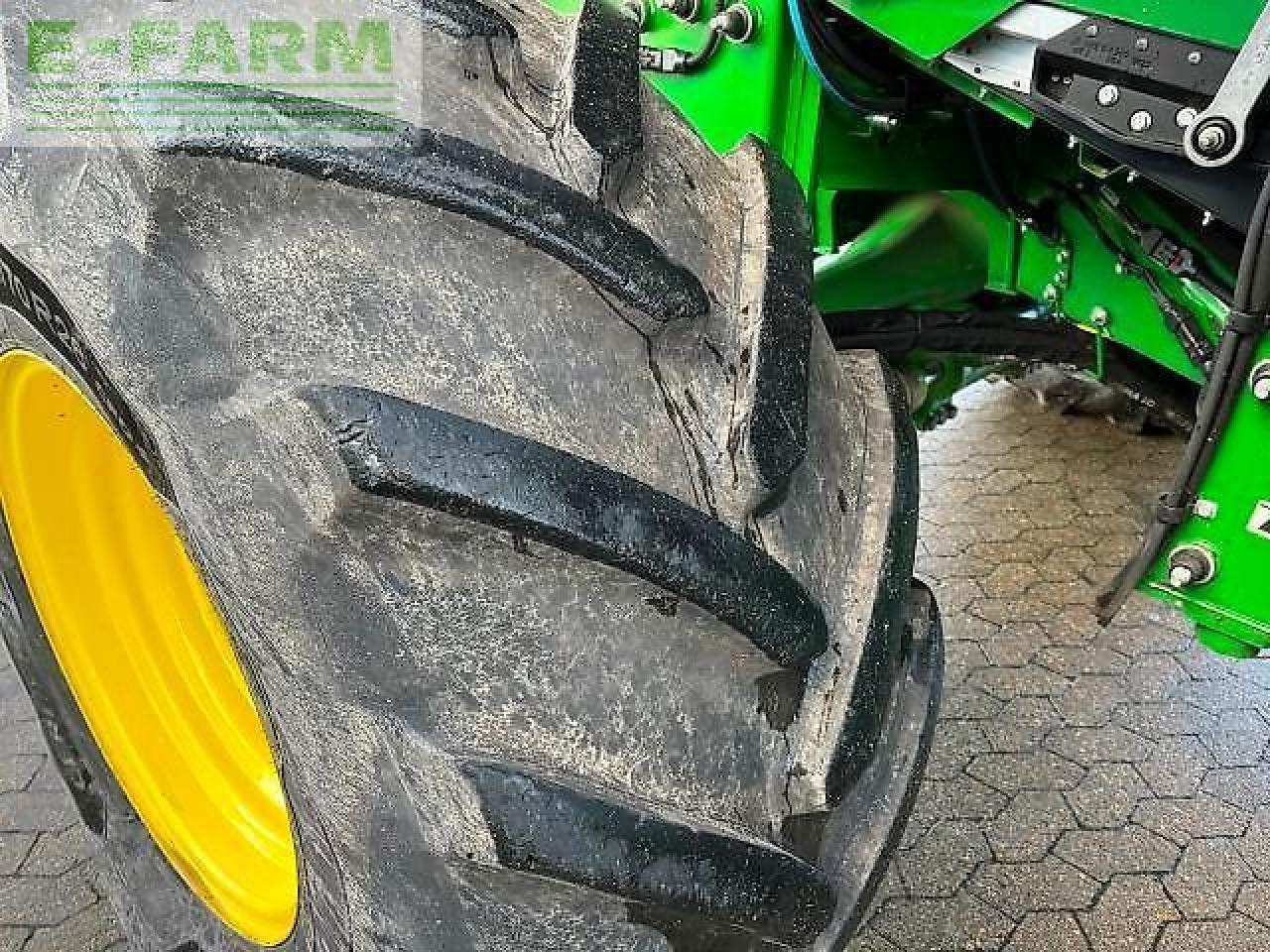 John Deere x9-1100 - Moissonneuse-batteuse: photos 5 John Deere x9-1100 - Moissonneuse-batteuse: photos 5