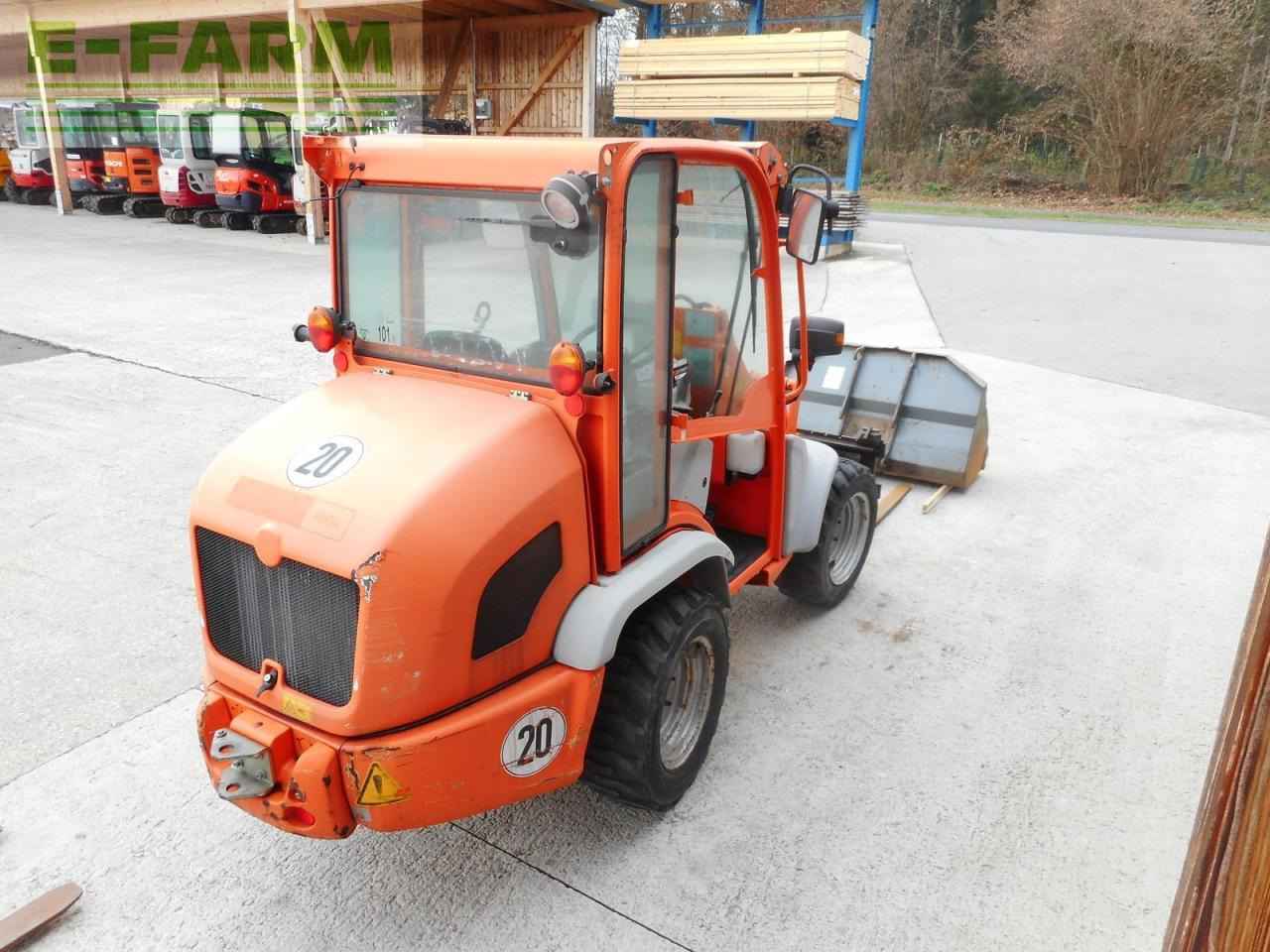 Kramer 348-01 / 5035 ( 2.250 kg ) mit schaufel und gabe - Mini pelle: photos 4 Kramer 348-01 / 5035 ( 2.250 kg ) mit schaufel und gabe - Mini pelle: photos 4