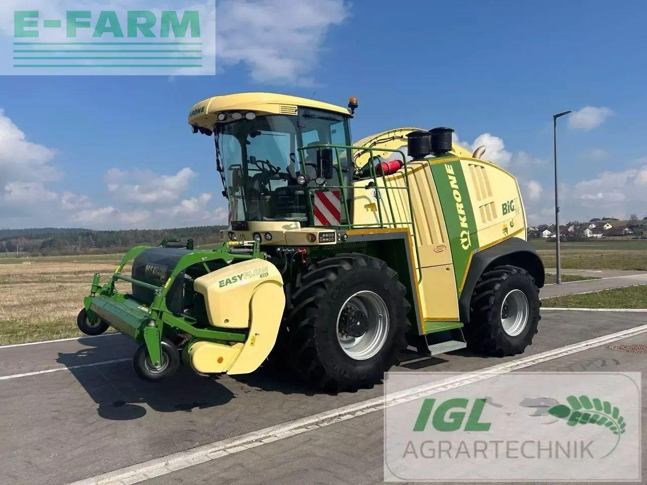 Krone big x 700 i - Ensileuse: photos 1 Krone big x 700 i - Ensileuse: photos 1