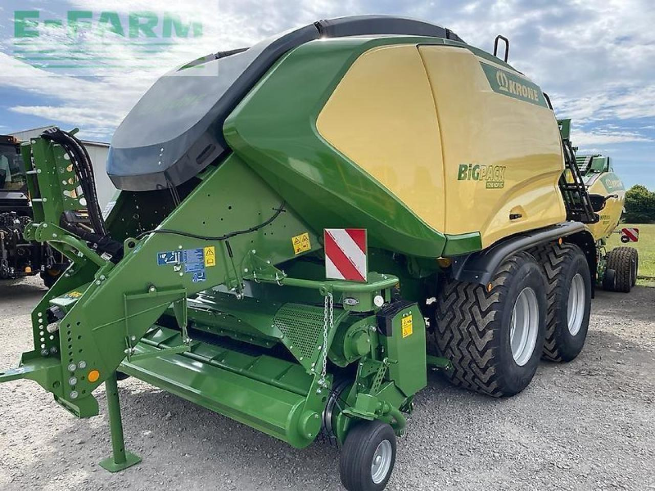 Krone bigpack 1290 hdp vc - Presse à balles cubiques: photos 1 Krone bigpack 1290 hdp vc - Presse à balles cubiques: photos 1