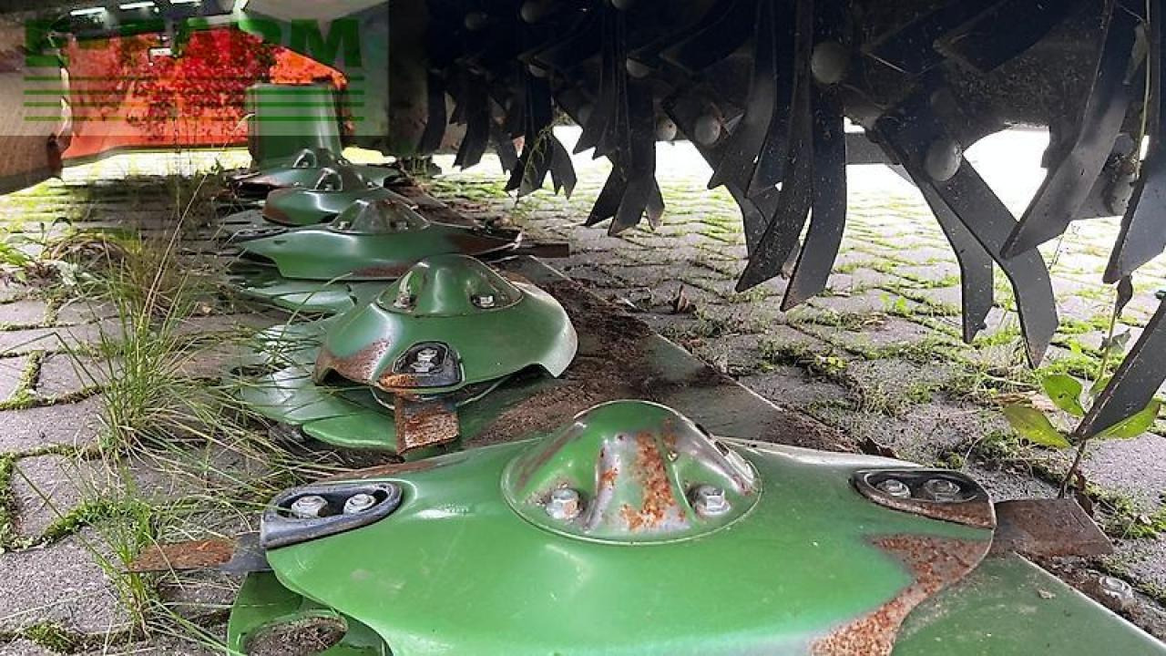 Krone easy cut f 320 cv pull gezogen - Faucheuse: photos 3 Krone easy cut f 320 cv pull gezogen - Faucheuse: photos 3