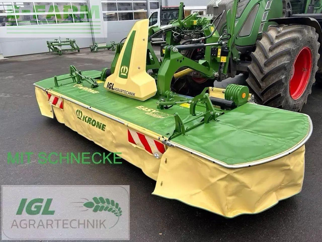 Krone easycut f 400 float - Faucheuse: photos 1 Krone easycut f 400 float - Faucheuse: photos 1