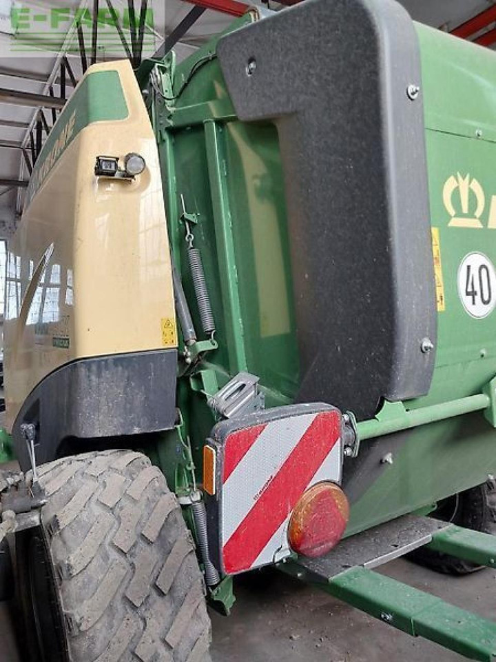 Krone varipack v 190 xc plus - Presse à balles cubiques: photos 3 Krone varipack v 190 xc plus - Presse à balles cubiques: photos 3