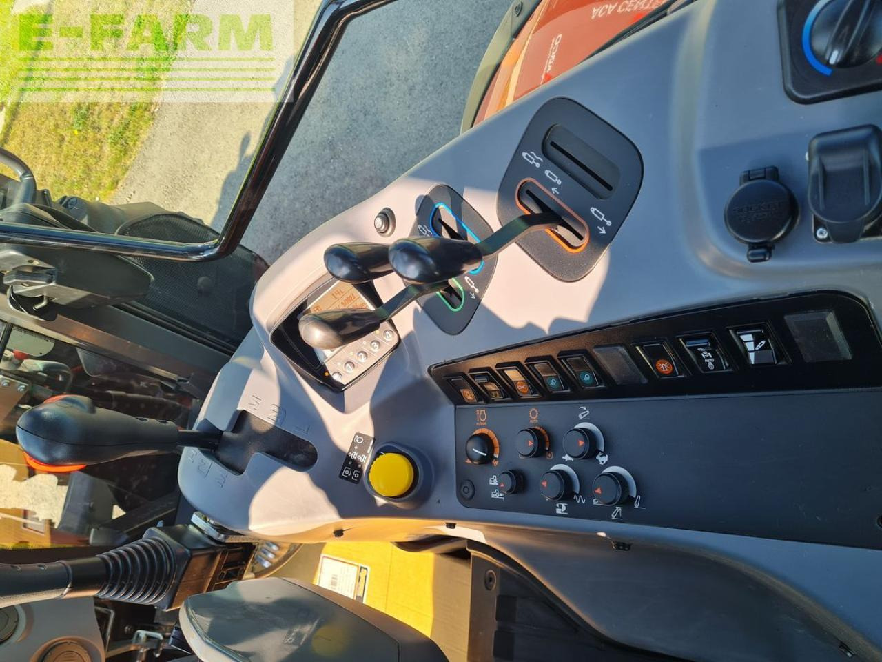 Tracteur agricole Kubota m115gx iv: photos 19