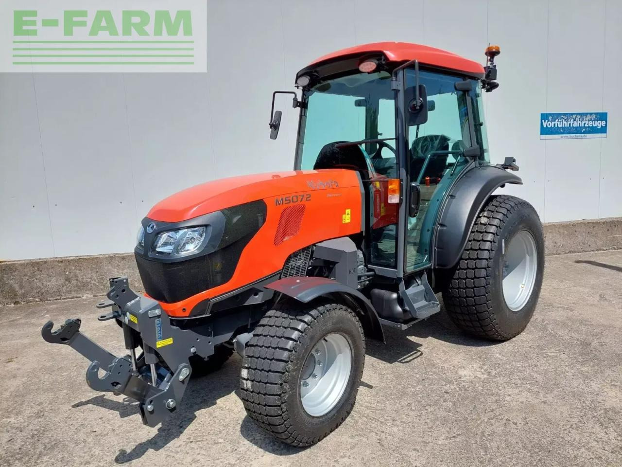 Kubota m5-072 narrow - Tracteur agricole: photos 5 Kubota m5-072 narrow - Tracteur agricole: photos 5